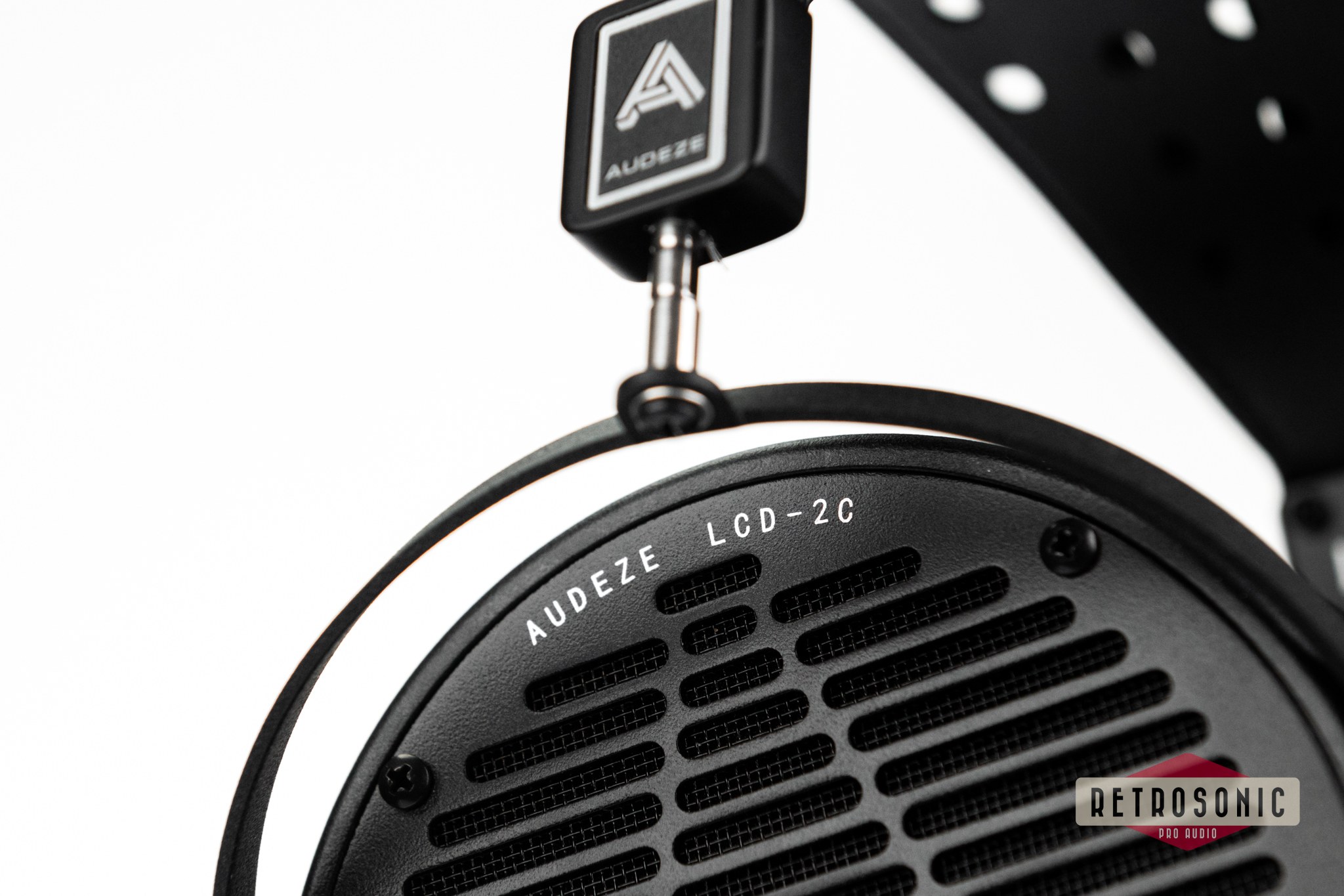 Audeze LCD2 Classic Leather Free, CE Case Balanced With Adapter