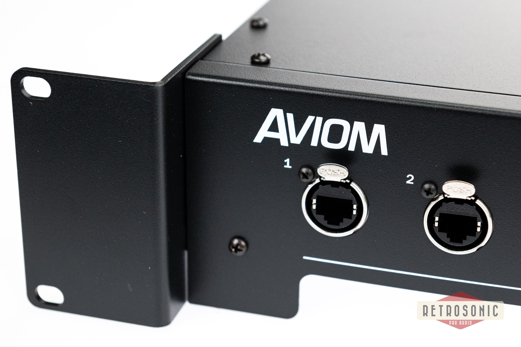 Aviom D800D A-Net Distributor, with A-Net Bridge input and Dante interface