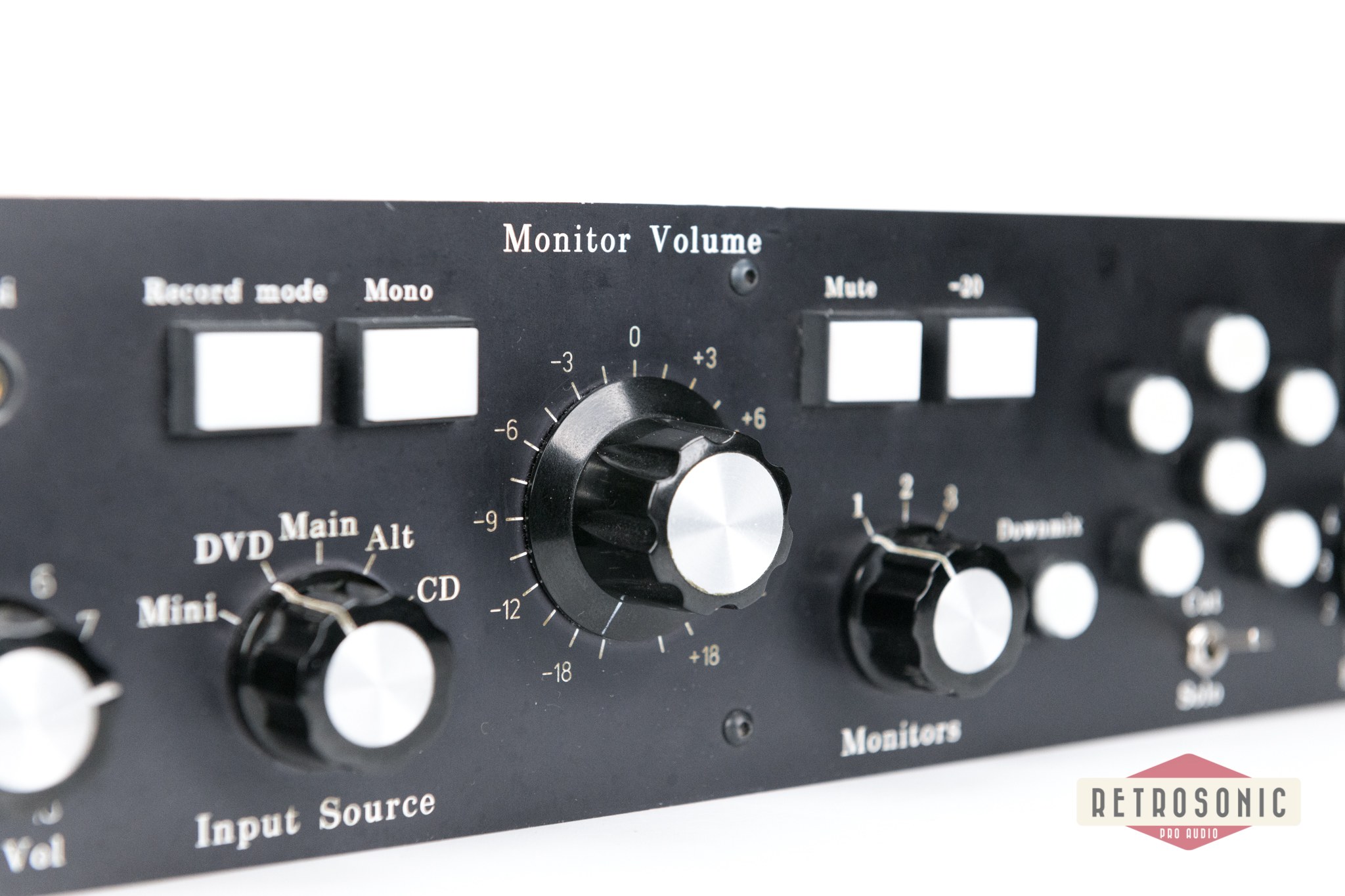 Knif Audio Monitor Controller