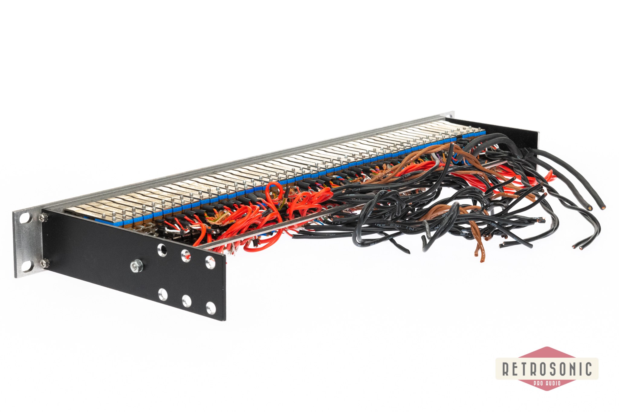 Mosses & Mitchell 2x48 TT Patch Bay