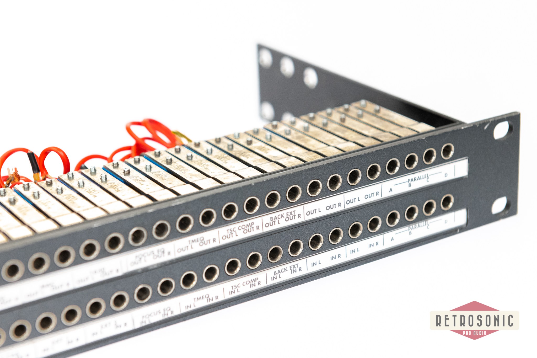 Mosses & Mitchell 2x48 TT Patch Bay