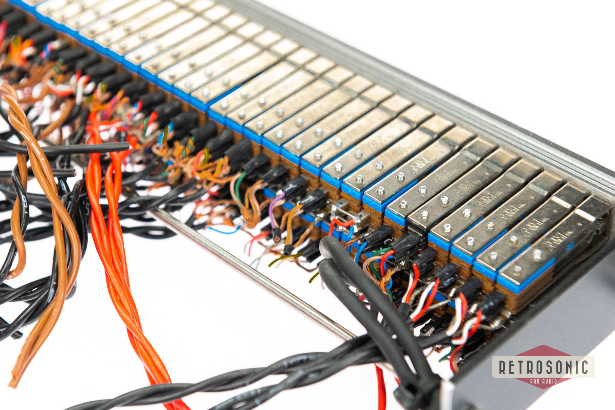 Mosses & Mitchell 2x48 TT Patch Bay